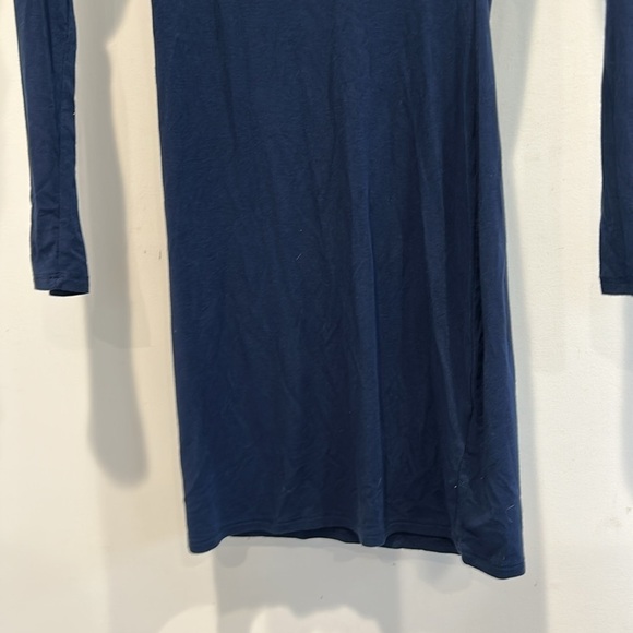 Lulus Elegant Navy Blue Turtleneck long sleeve Mini Dress women’s xs - Picture 3 of 6